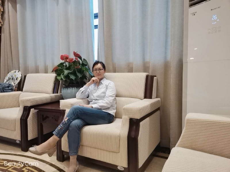 秋水伊人的第一张照片--开封相亲服务中心