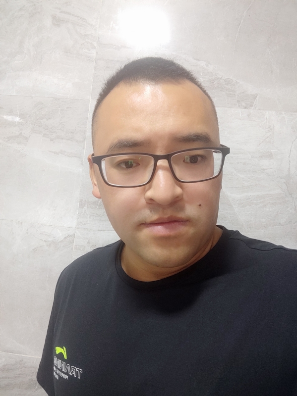 只愿得一人心的第三张照片--开封相亲服务中心