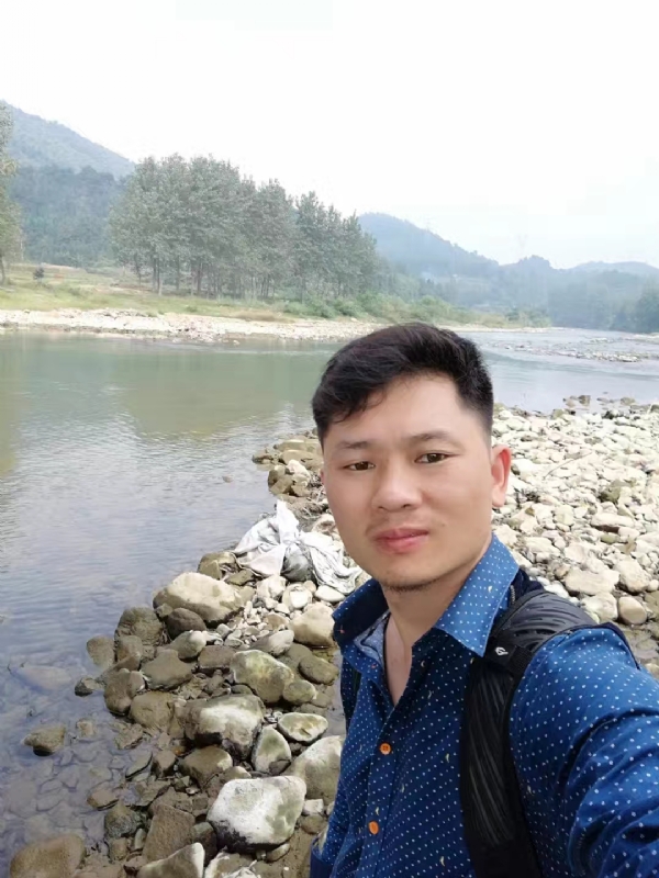 未来可期的第一张照片--开封相亲服务中心