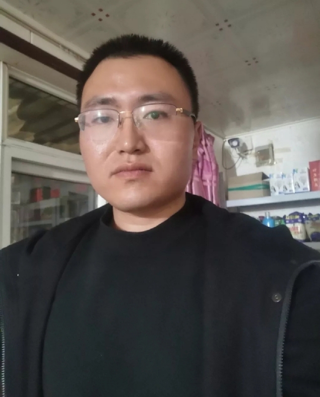 白杨的第二张照片--开封相亲服务中心