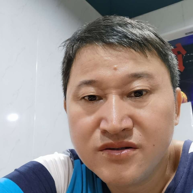 宏宏的第一张照片--开封相亲服务中心