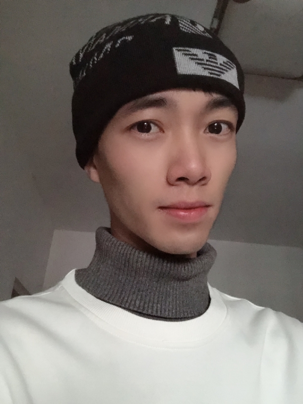 小良先生的第一张照片--开封相亲服务中心