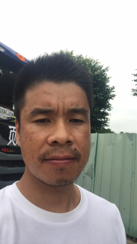 奔跑的蜗牛的第一张照片--开封相亲服务中心