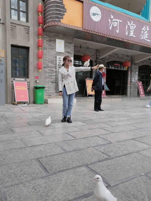 艳艳的第一张照片--开封相亲服务中心