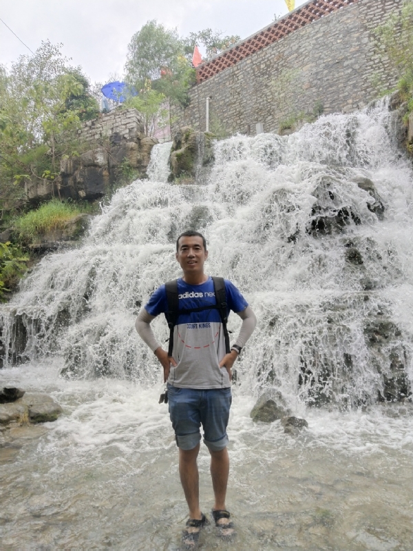 星矢的第一张照片--开封相亲服务中心