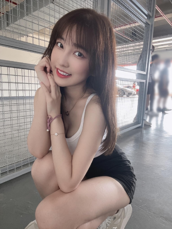 欣妍的第一张照片--开封相亲服务中心