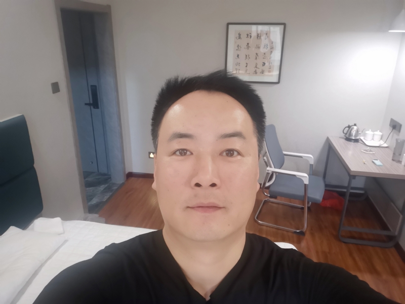 莫待花落空折枝的第一张照片--开封相亲服务中心