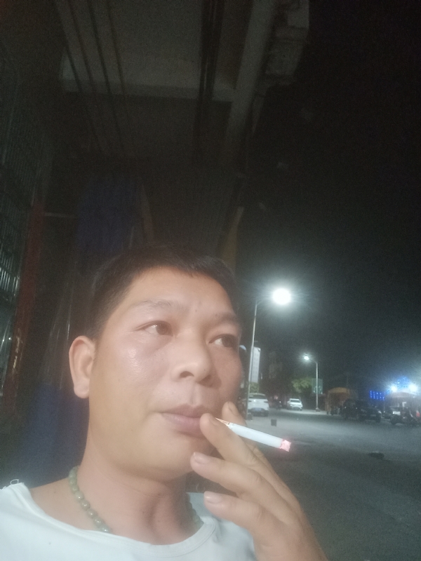 善解人意的第二张照片--开封相亲服务中心