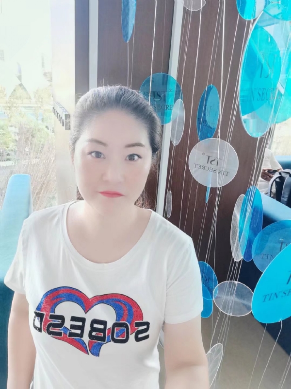 巷子里的童年的第一张照片--开封相亲服务中心