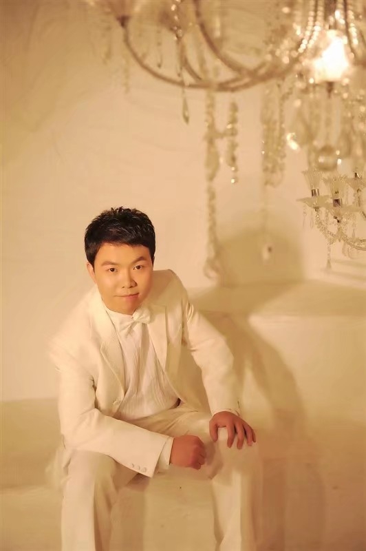 龙樱花的第一张照片--开封相亲服务中心