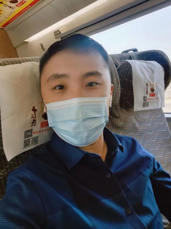 孤独的小屁猪的第二张照片--开封相亲服务中心