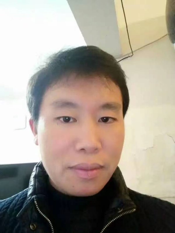 擎天柱的第三张照片--开封相亲服务中心