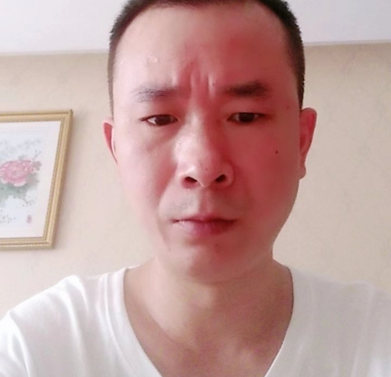 自由飞翔的第一张照片--开封相亲服务中心