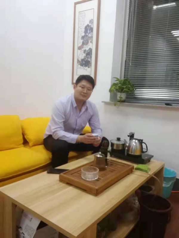 阳光的第一张照片--开封相亲服务中心