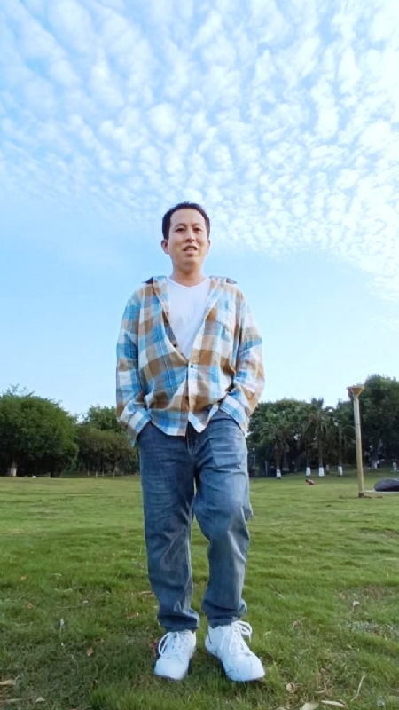 曹先生的第一张照片--开封相亲服务中心