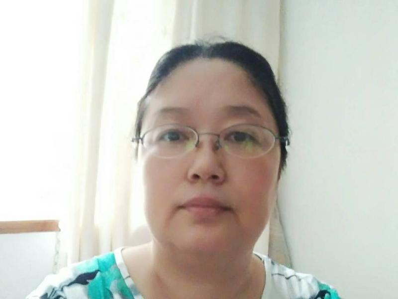 雨中漫步的第二张照片--开封相亲服务中心