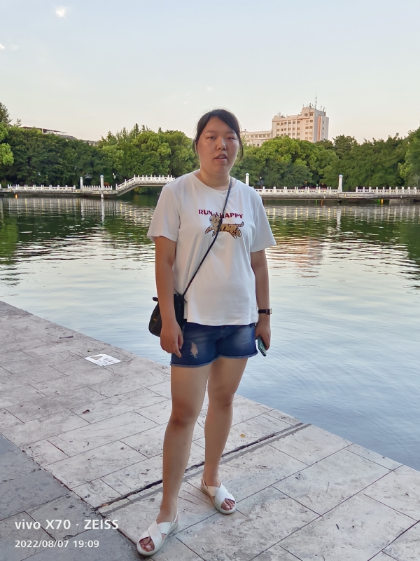 幸福触手可及的第一张照片--开封相亲服务中心