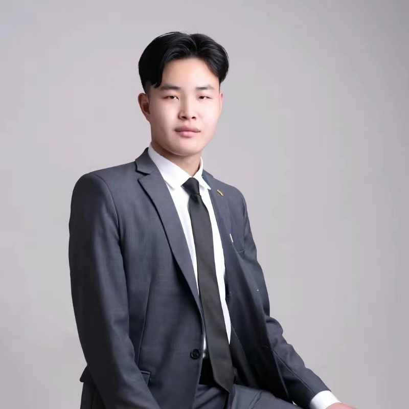 孤独的狼的第一张照片--开封相亲服务中心