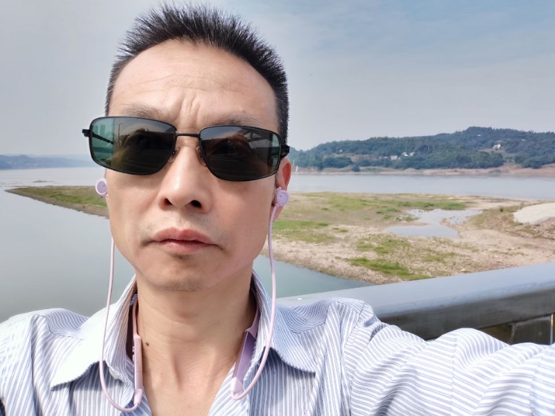 猪哥哥的第一张照片--开封相亲服务中心