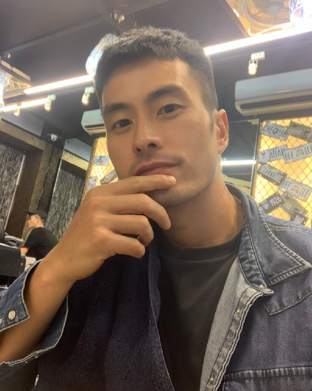 伟业强哥的第一张照片--开封相亲服务中心