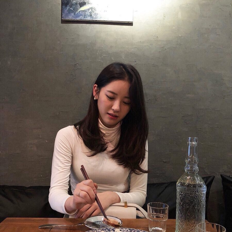 贵阳萧萧姐的第一张照片--开封相亲服务中心