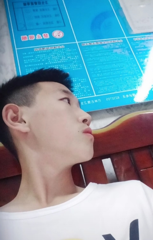 高一名的第二张照片--开封相亲服务中心