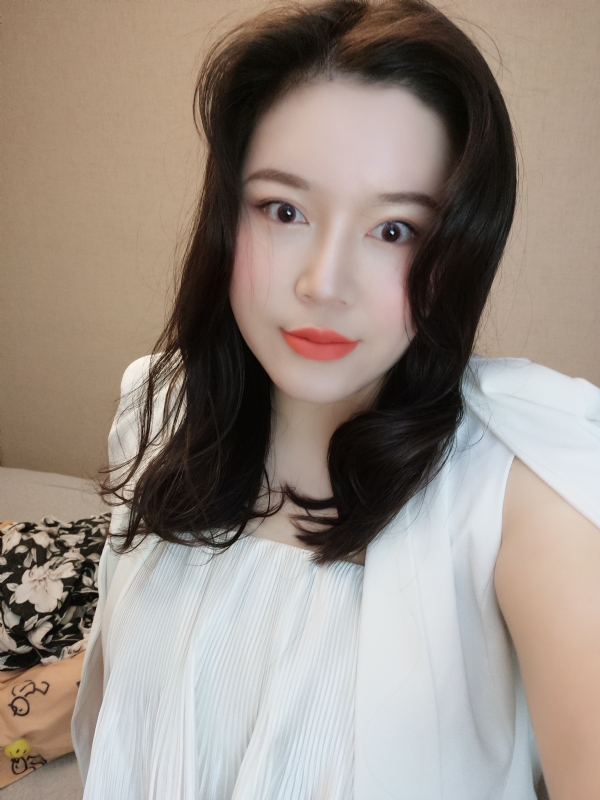 璐璐的第一张照片--开封相亲服务中心