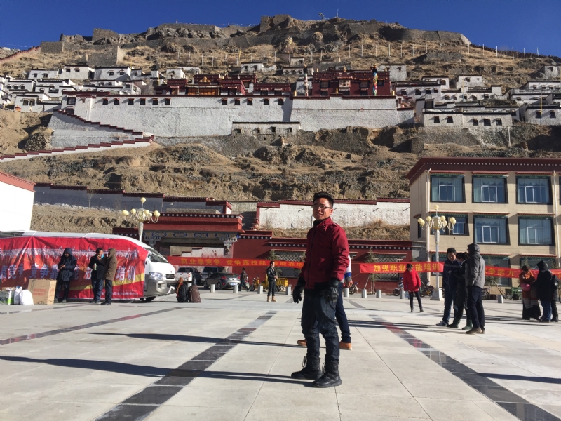 转身的第七张照片--开封相亲服务中心