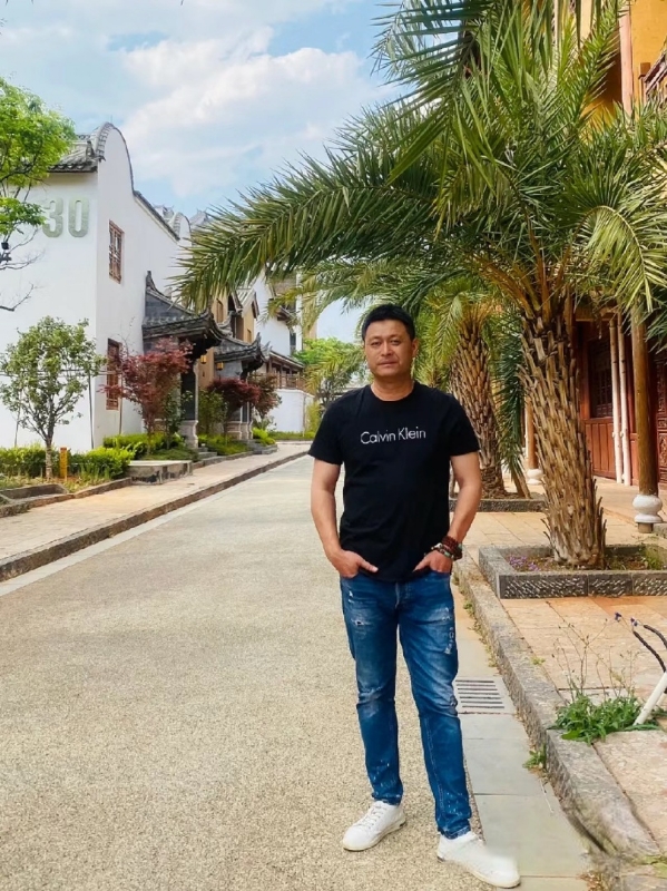 莪、蓶伱专属的第一张照片--开封相亲服务中心