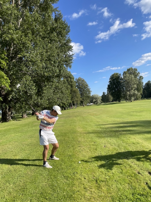 瑞雪的第二张照片--开封相亲服务中心