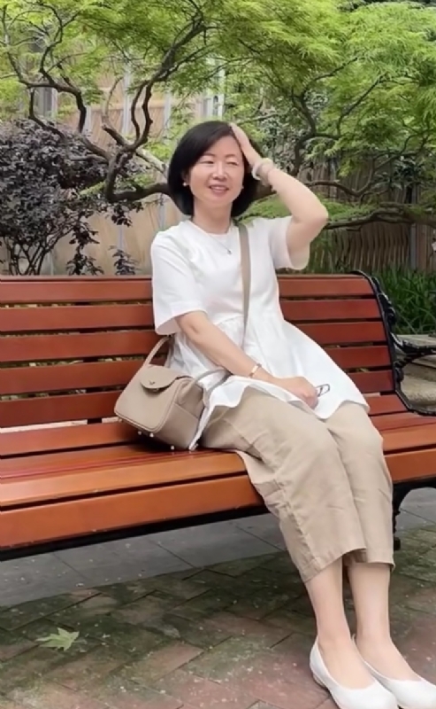 千年老母猪的第五张照片--开封相亲服务中心