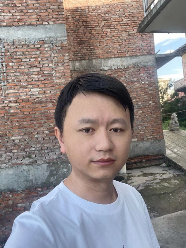 行人的第二张照片--开封相亲服务中心