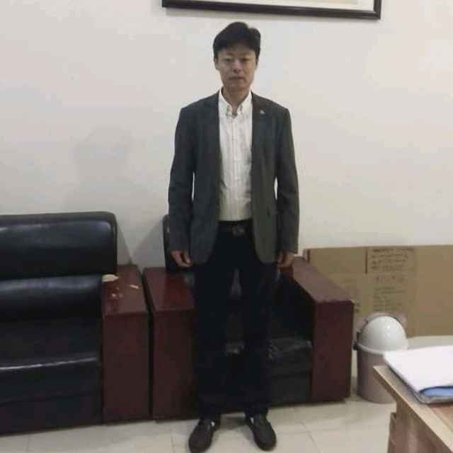 蓝天白云的第一张照片--开封相亲服务中心