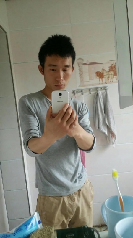 蔚蓝天空的第一张照片--开封相亲服务中心