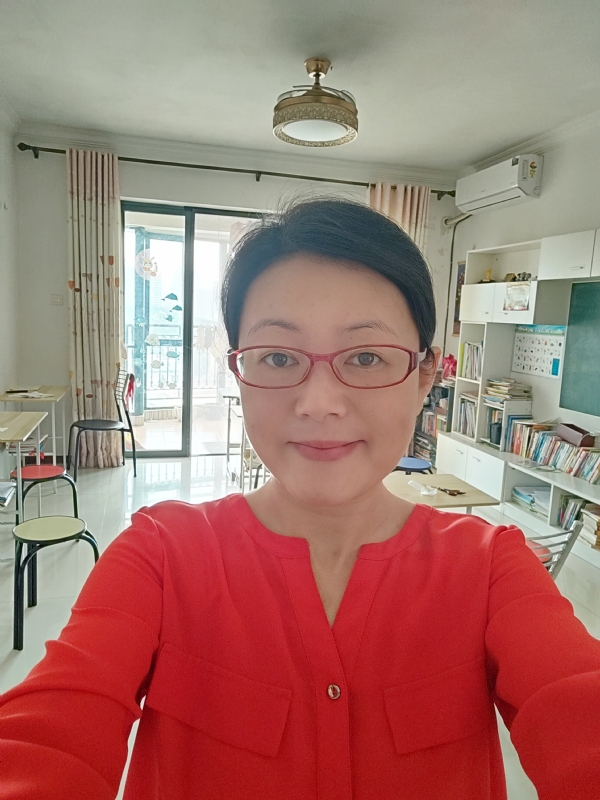 丽华的第二张照片--开封相亲服务中心