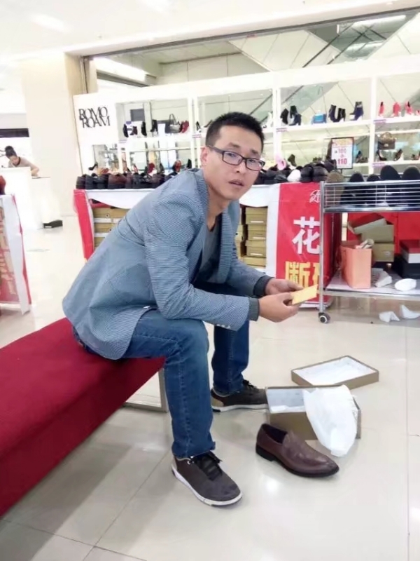 借我你的手的第一张照片--开封相亲服务中心