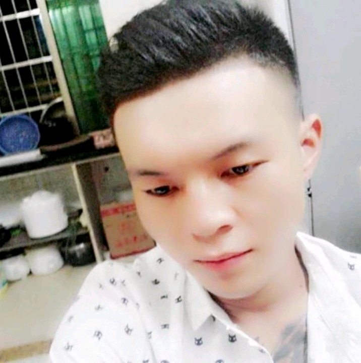 子龙的第一张照片--开封相亲服务中心