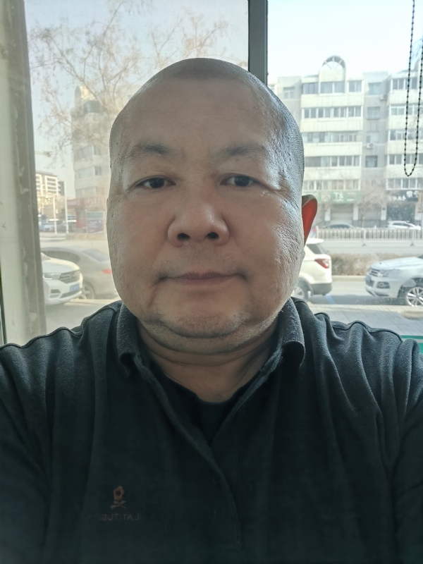 穆萨的第一张照片--开封相亲服务中心