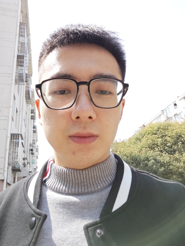 七彩皮皮虾的第一张照片--开封相亲服务中心