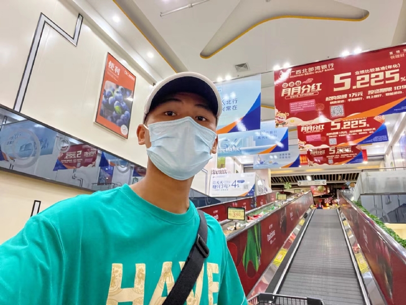 四月的第二张照片--开封相亲服务中心