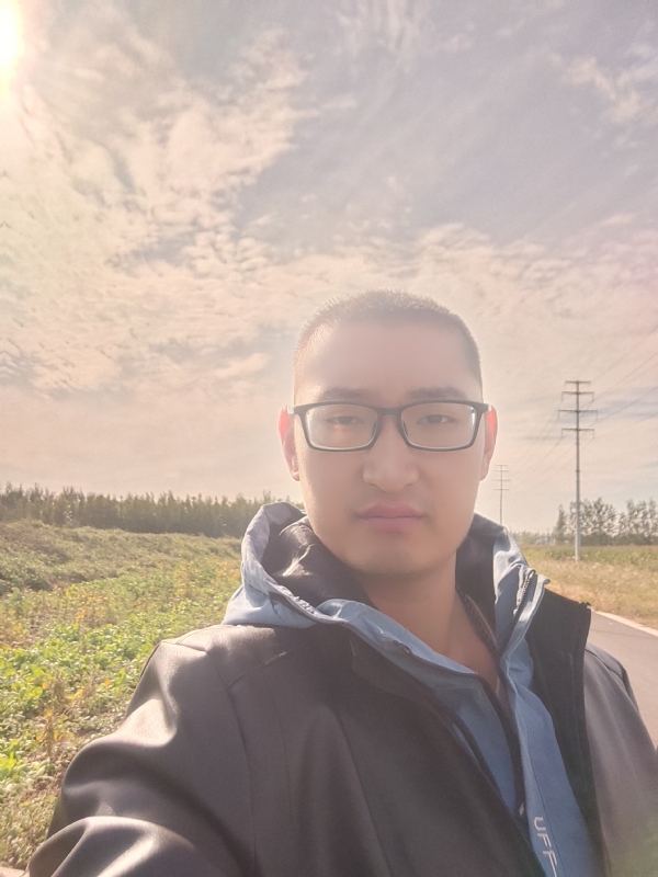 温暖胸膛的第一张照片--开封相亲服务中心