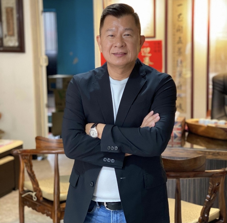 幸福余生的第一张照片--开封相亲服务中心