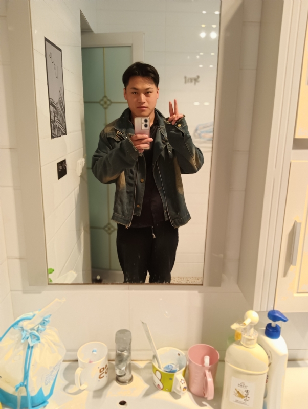 自律的MAN的第一张照片--开封相亲服务中心