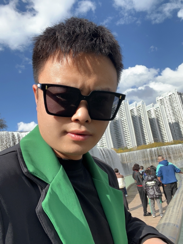 子阳的第一张照片--开封相亲服务中心