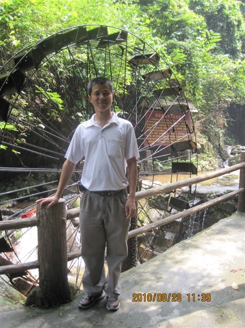 秋天的风的第一张照片--开封相亲服务中心