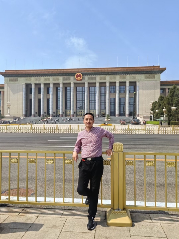 匆匆那年的第三张照片--开封相亲服务中心