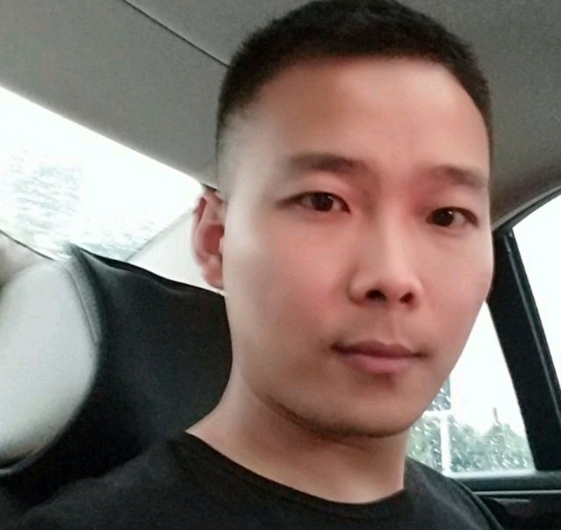 李先生的第二张照片--开封相亲服务中心