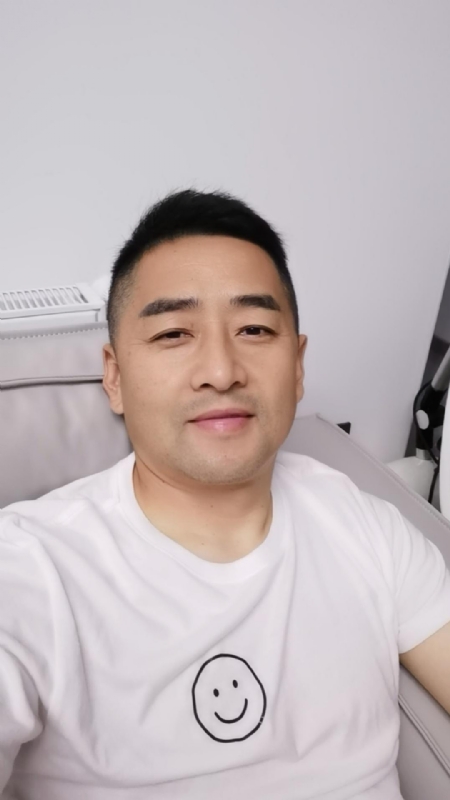 向阳而生的第一张照片--开封相亲服务中心