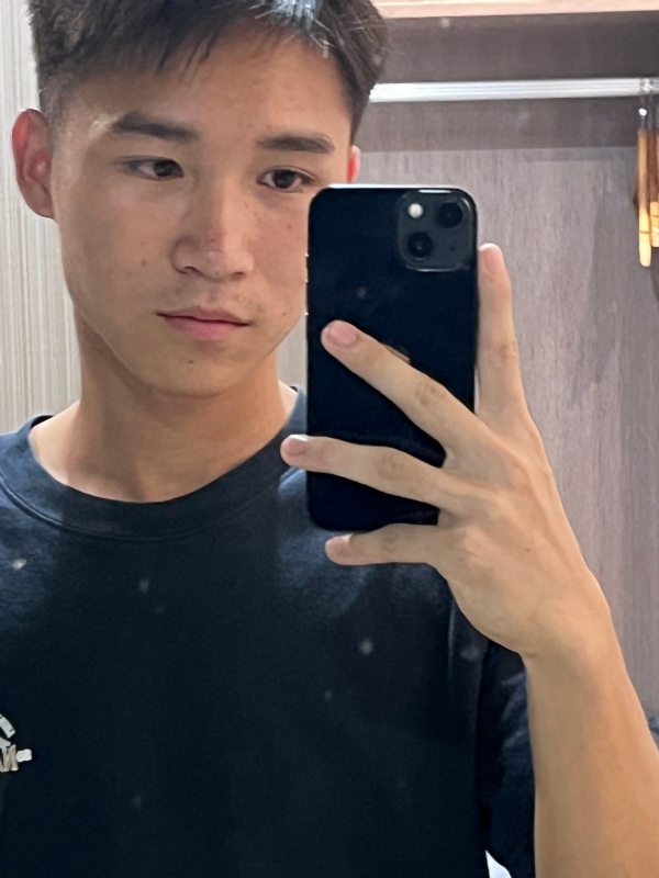 画家的第二张照片--开封相亲服务中心