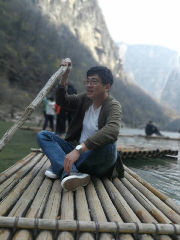 风被吹走了的第一张照片--开封相亲服务中心